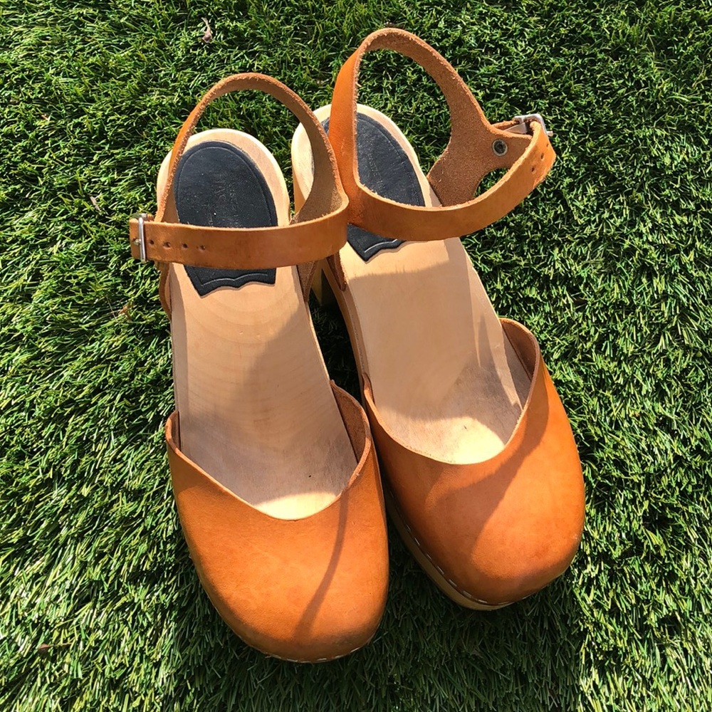 Swedish Hasbeens Krillan clogs